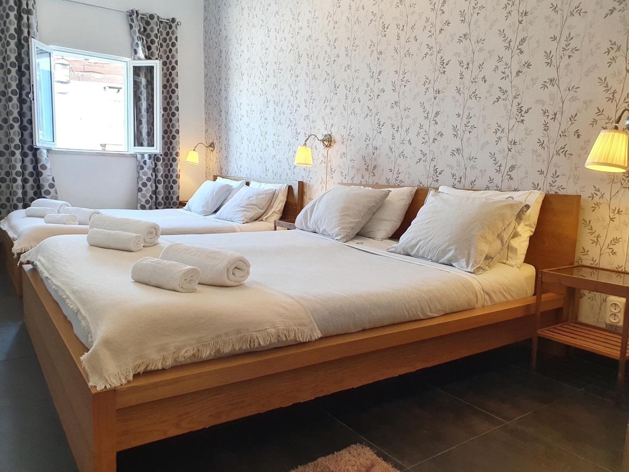 Moradia Familiar Piscina 5Min Praia By Host-Point Charneca  Zewnętrze zdjęcie